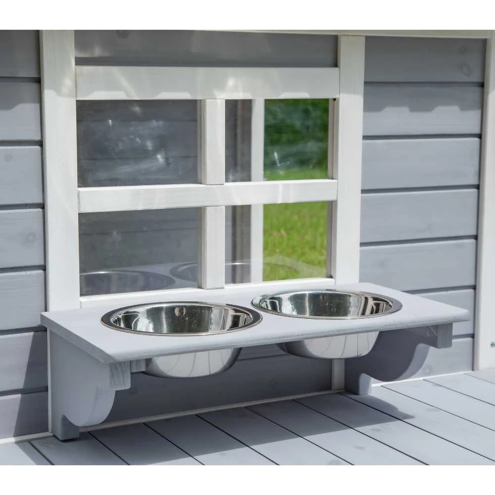 selt belts happy Australian pet owners with dogs and cats