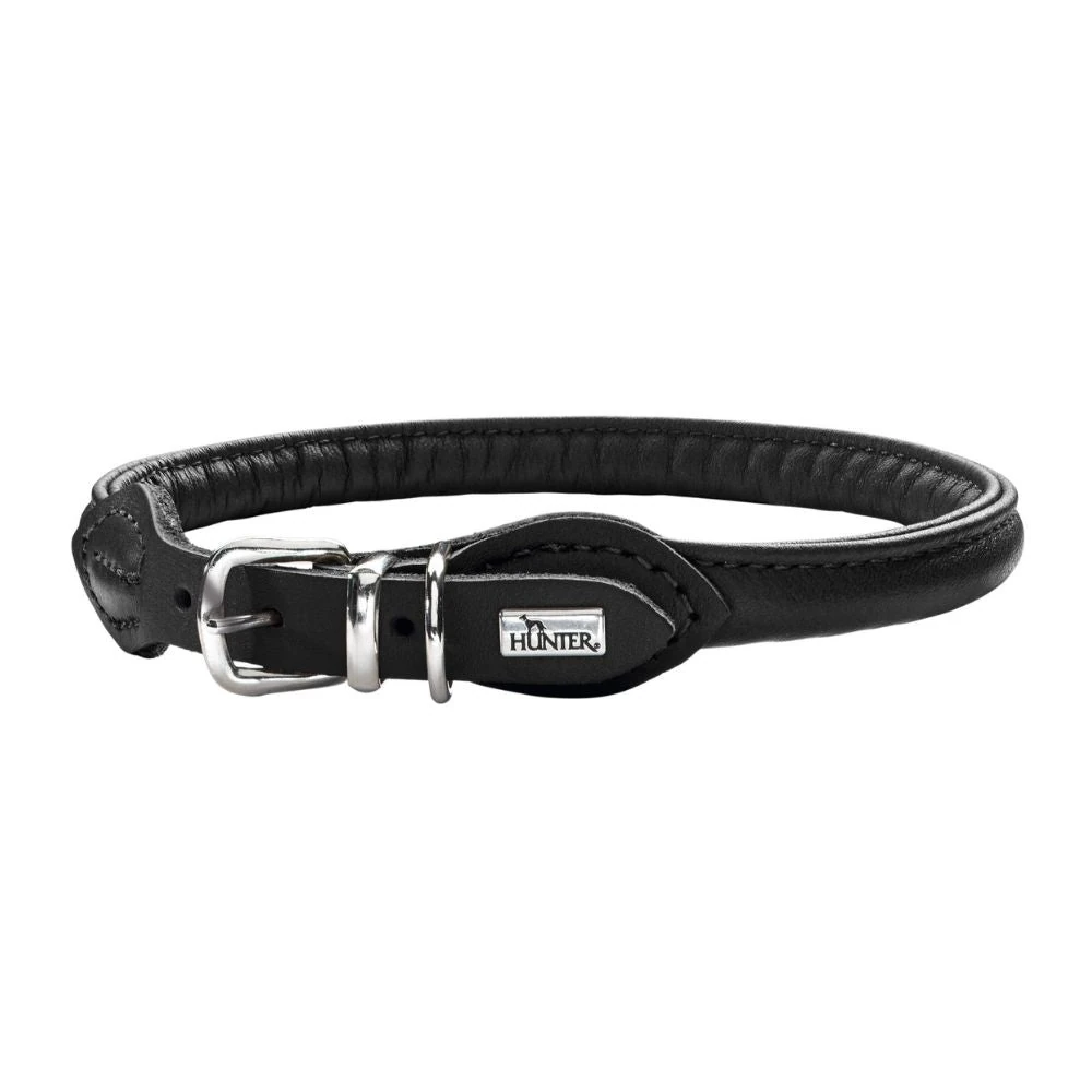44_5b7363c0-f6c9-4a52-953f-8a440b235bd4_2000x Hunter Rolled Soft Leather Dog Collar, Black