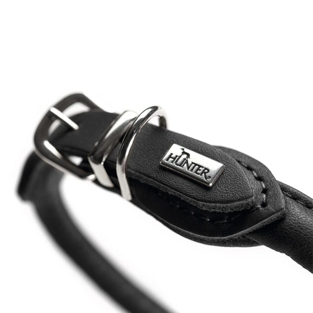 45_e72aaac2-0d1f-420d-abfb-98574ff0fbe4_2000x Hunter Rolled Soft Leather Dog Collar, Black