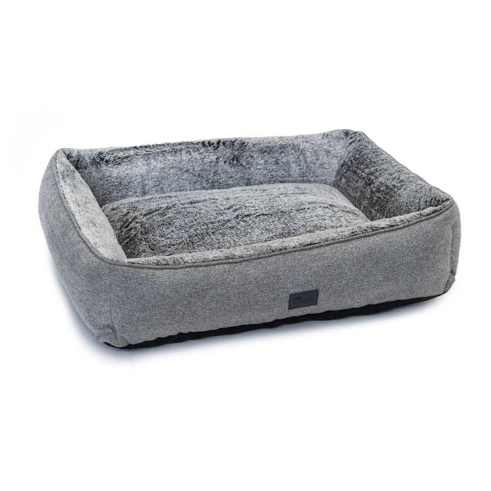 51_be2349e5-4eee-4ec8-a93f-33d9f5bfa7c8_2000x Dog Lounger Bed, Artic Faux Fur