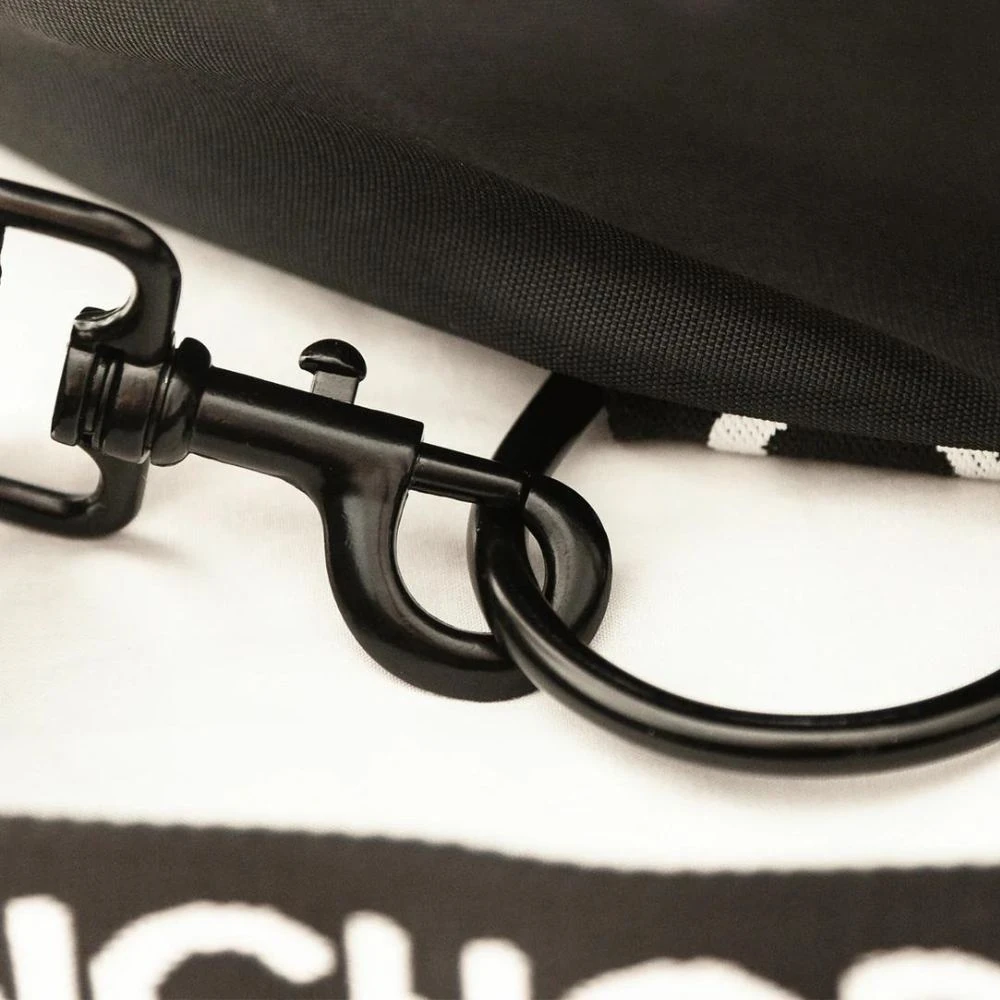 5_a76e1d33-5752-4880-ac89-ef5c104b8155_2000x Dog Beach Anchor Bag with Leash