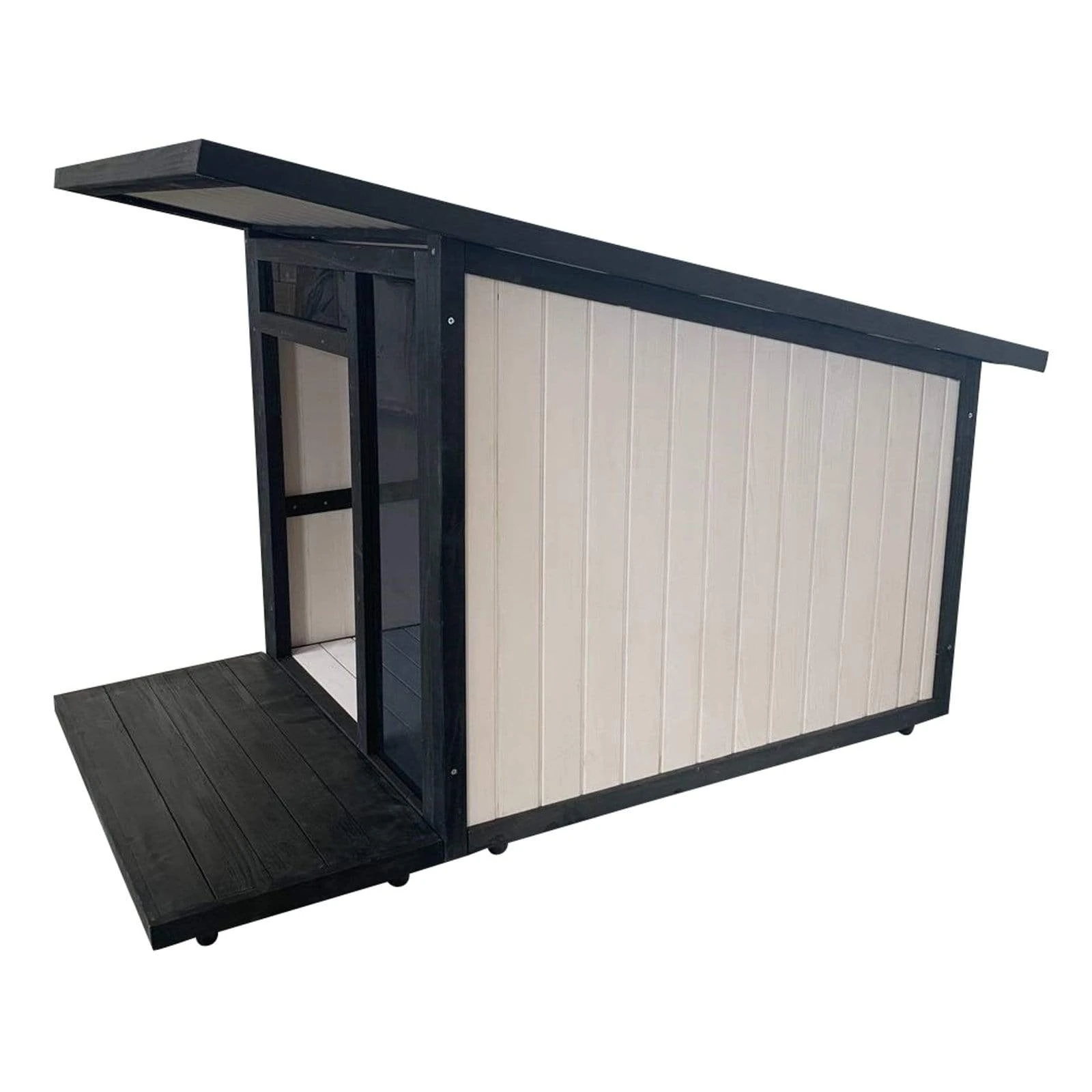 multi-cat household using lounge cat scratcher stations